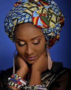 Cikakken Tarihin Zainab Indomie