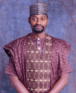 TARIHIN LAWAN AHMED ( Umar Hashim Izzar so)